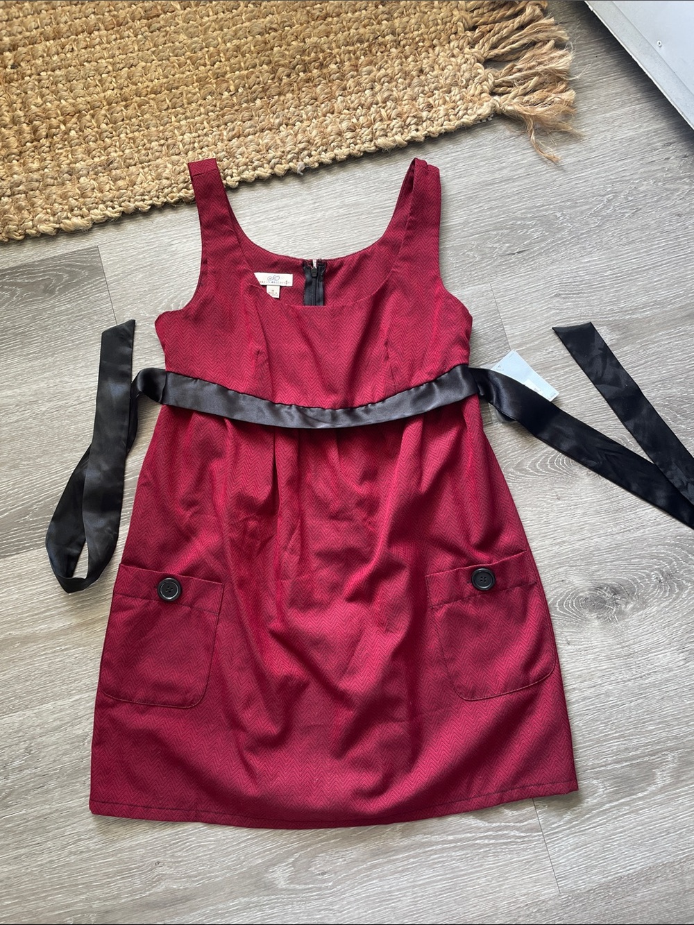 Kohl's Black and Red Juniors Dress